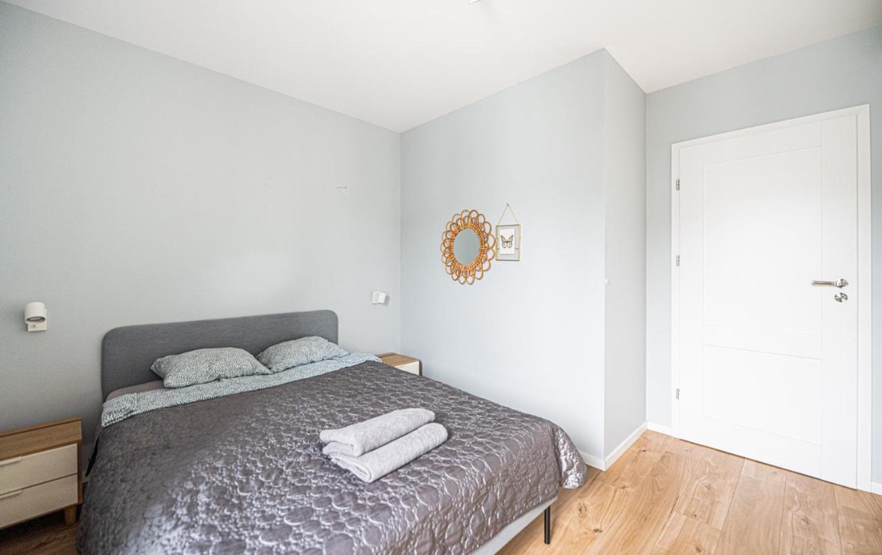 Polaka Apartment ~ Self Check-In 24 ~ Car Park ~Lift Breslau Exterior foto